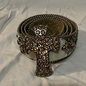 b.b. Simon Cross belt